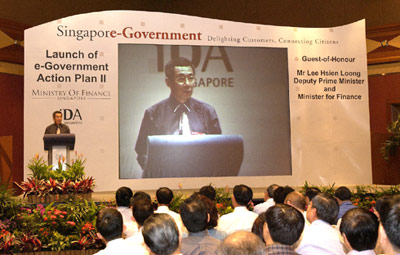 DPM Lee at an event attended by over 1000 public and private participants.