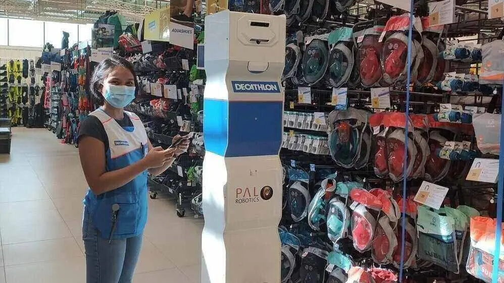 Thanks to PAL, an artificial intelligence robot in Singapore, inventory management has become more efficient for employees