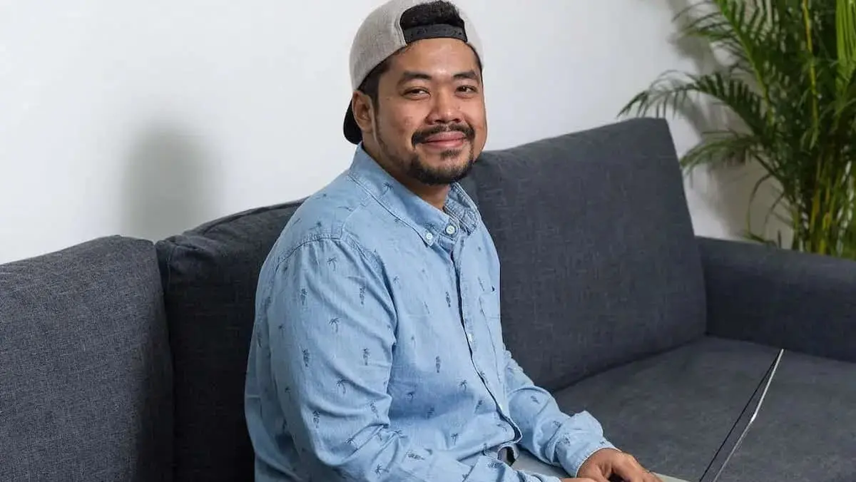From hairdresser to making the cut in the tech industry, TeSA enabled Arif Rahman to pursue his career in programming 
