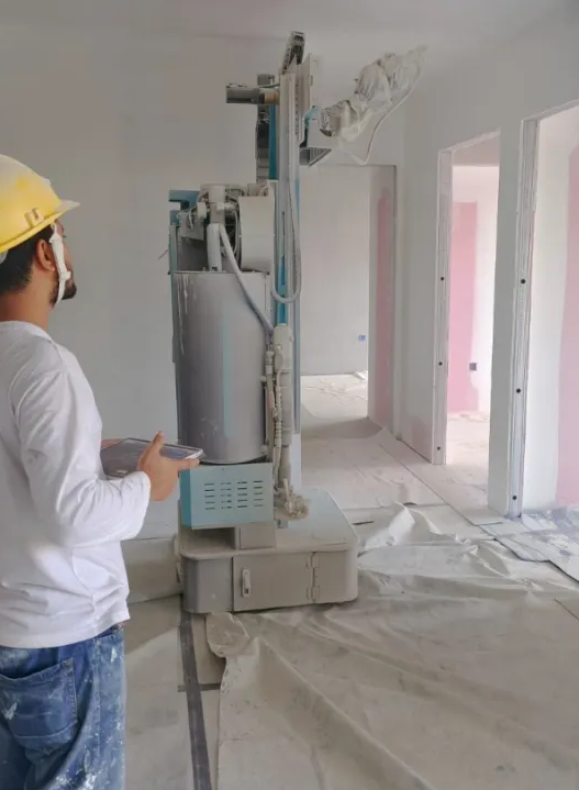 Integrating humans and robots for better construction