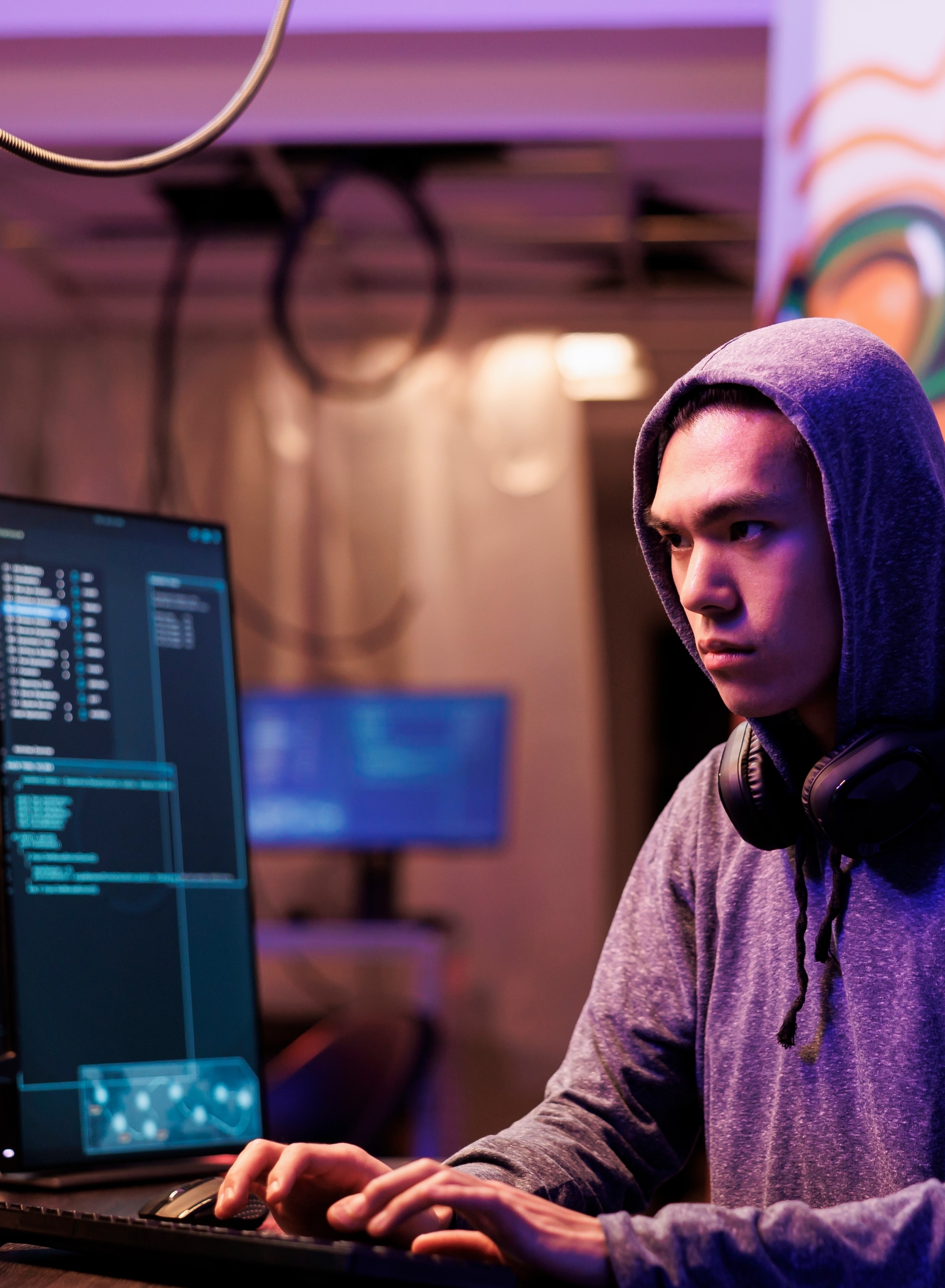 AI in Cybersecurity: Threats & Solutions
