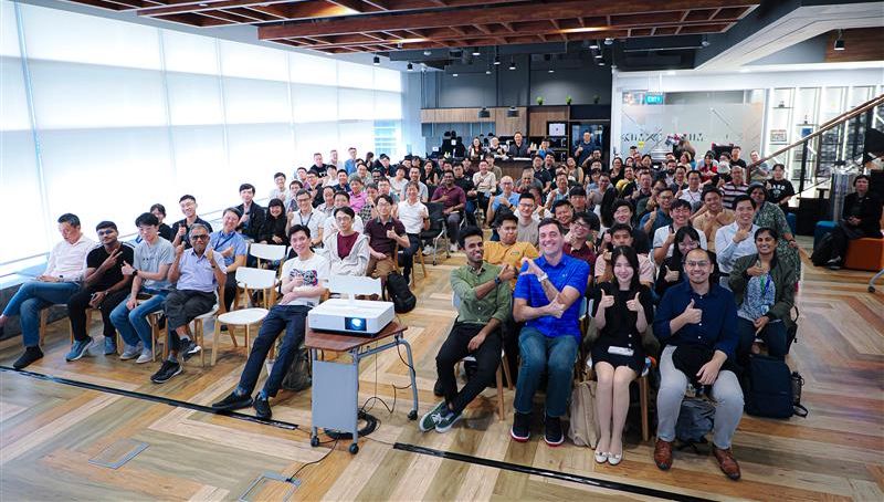 stay-connected-with-us component picture