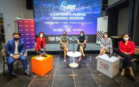Women supporting women in tech